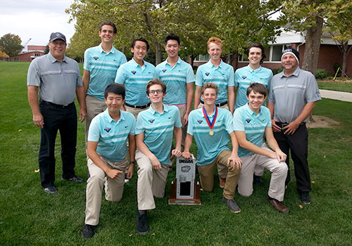 The Waterford Men's Golf Team finished second after a great fall season.